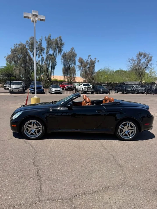 2004 Lexus SC430 - Image 3 of 10