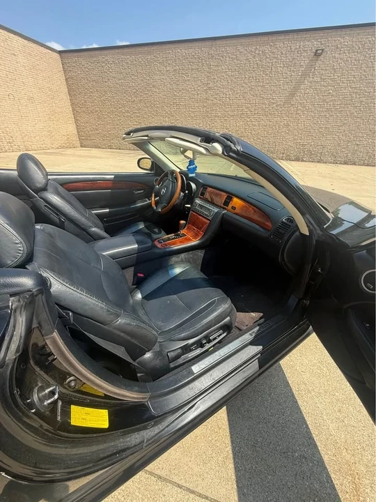 2004 Lexus SC430 - Image 14 of 16