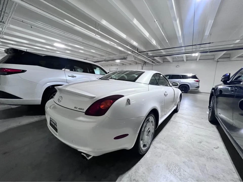 2004 Lexus SC430 - Image 5 of 5