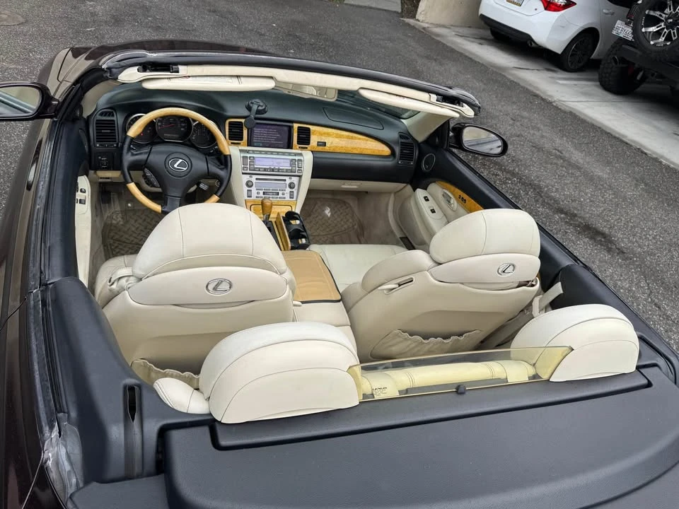 2004 Lexus SC430 - Image 6 of 8