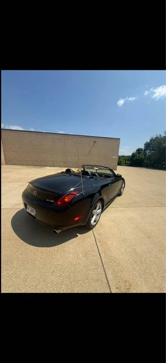 2004 Lexus SC430 - Image 5 of 14
