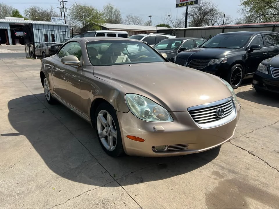 2004 Lexus SC430 - Image 3 of 9
