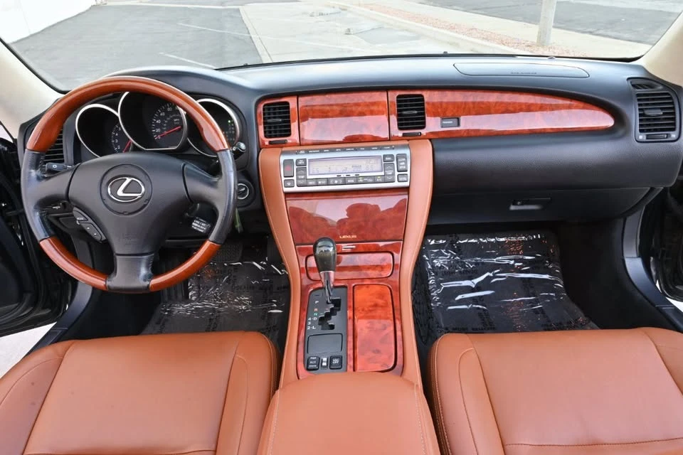 2004 Lexus SC430 - Image 19 of 20