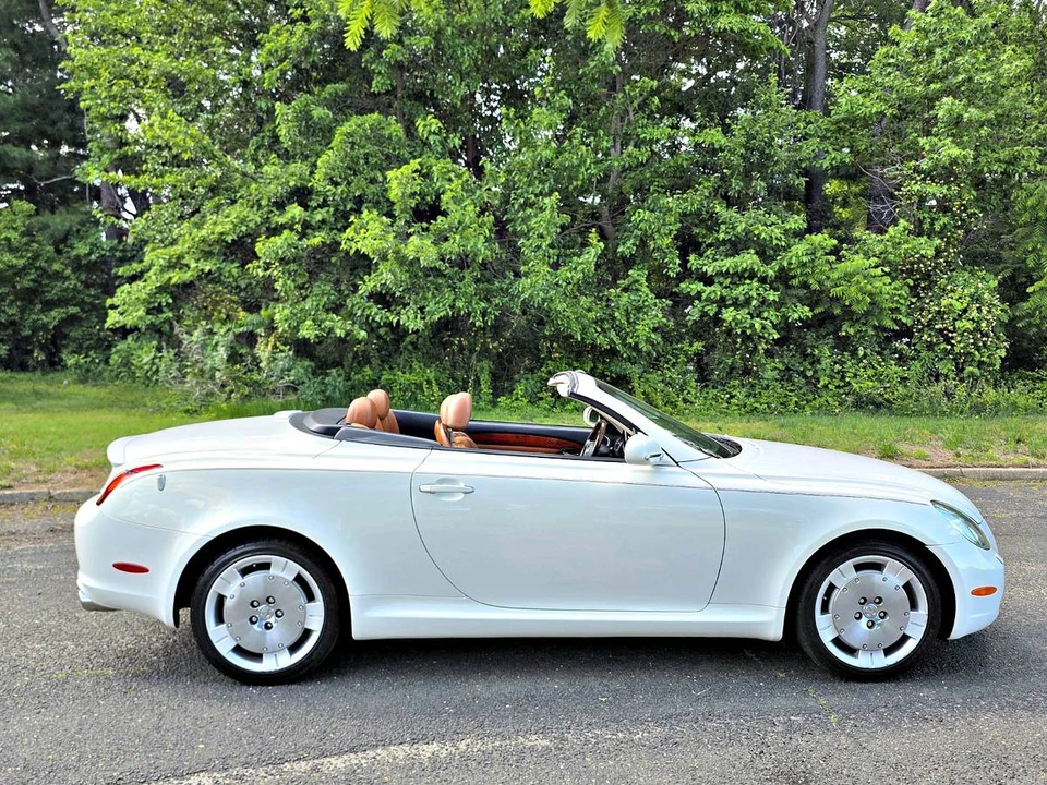 2004 Lexus SC430 - Image 7 of 19
