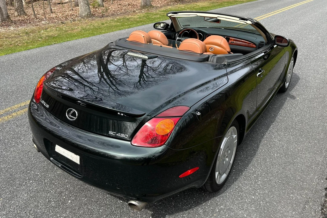 2004 Lexus SC430 - Image 4 of 31
