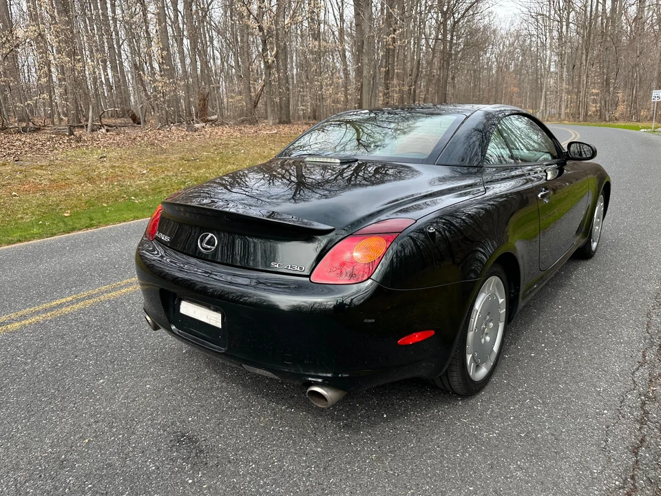 2004 Lexus SC430 - Image 21 of 31