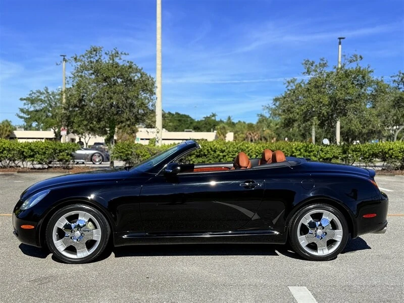 2004 Lexus SC430 - Image 10 of 21
