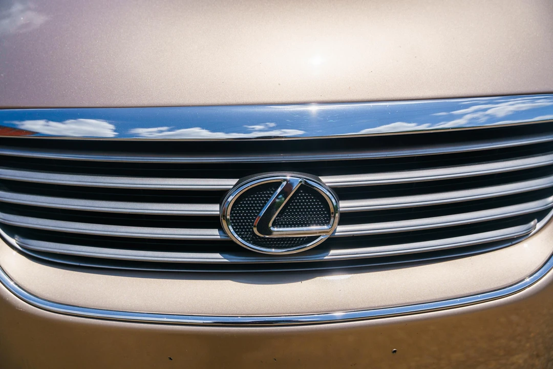 2004 Lexus SC430 - Image 21 of 31