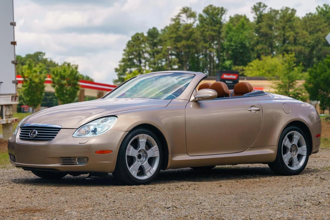 2004 Lexus SC430 - Image 9 of 31
