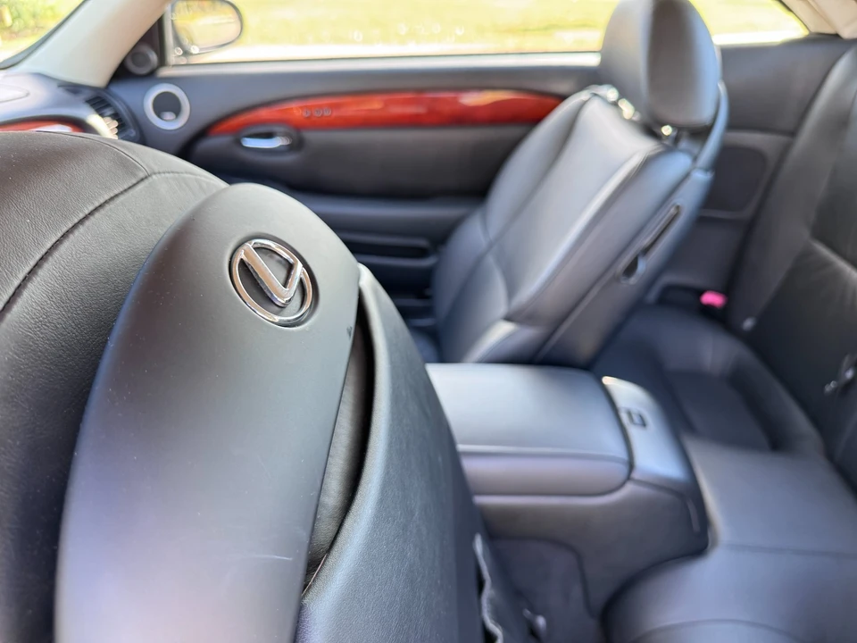 2004 Lexus SC430 - Image 14 of 21
