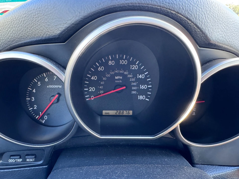 2004 Lexus SC430 - Image 9 of 21