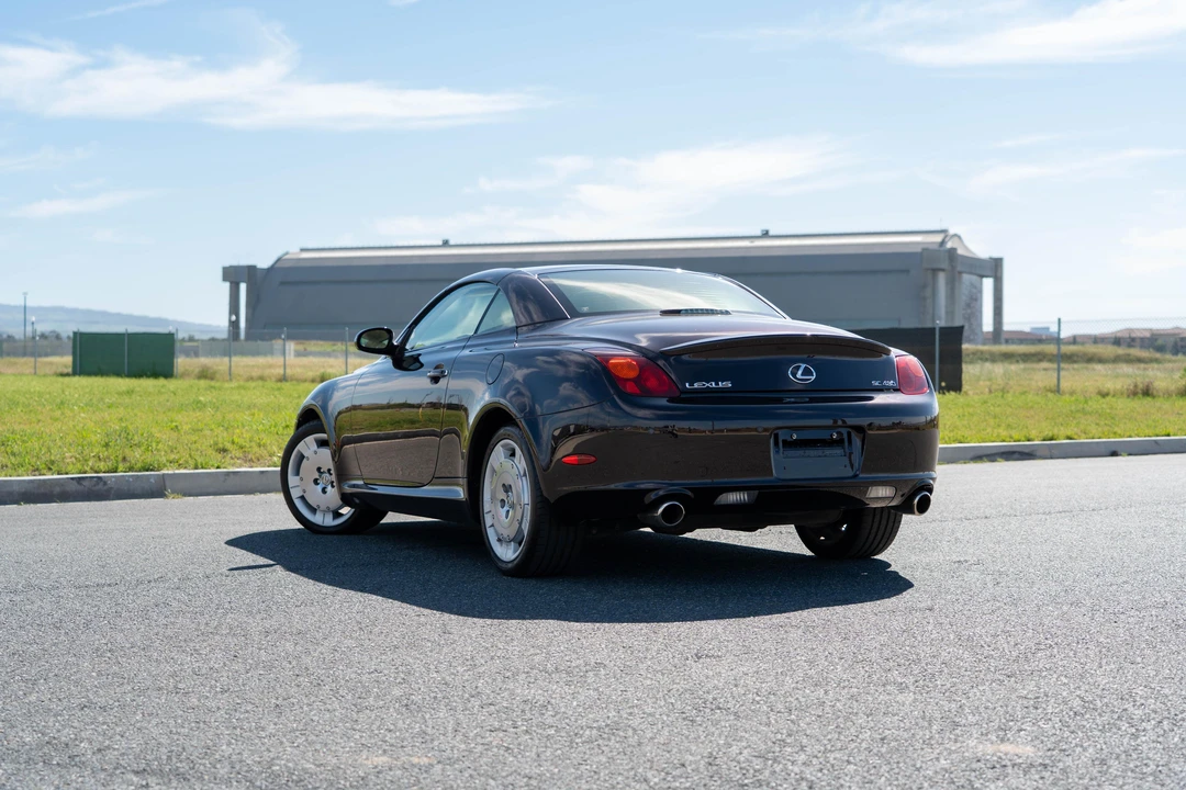 2004 Lexus SC430 - Image 8 of 31