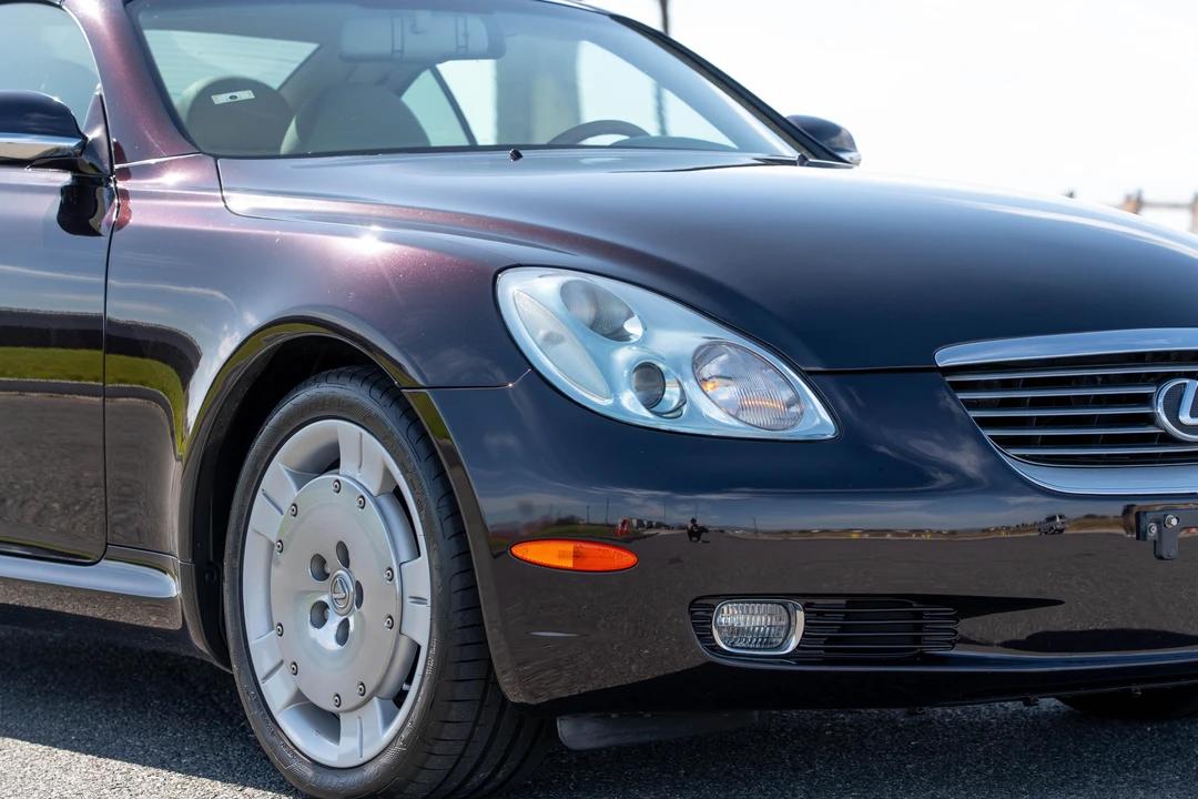 2004 Lexus SC430 - Image 17 of 31