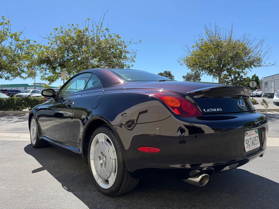 2004 Lexus SC430 - Image 12 of 31