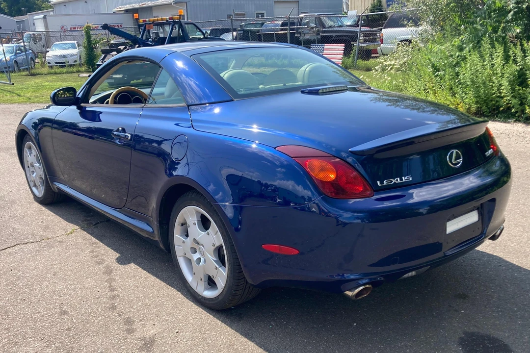2004 Lexus SC430 - Image 4 of 31