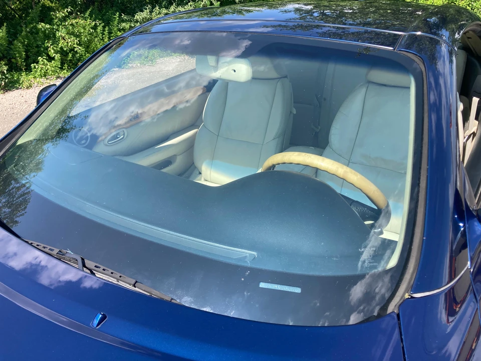 2004 Lexus SC430 - Image 16 of 31