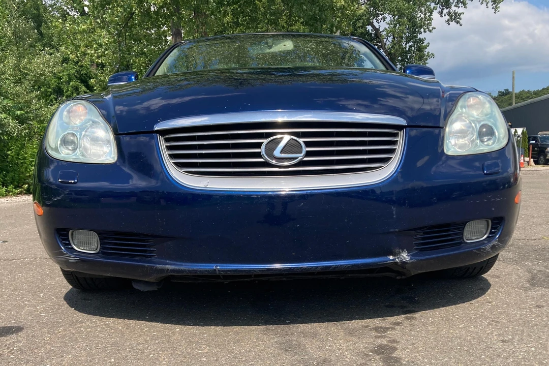 2004 Lexus SC430 - Image 2 of 31
