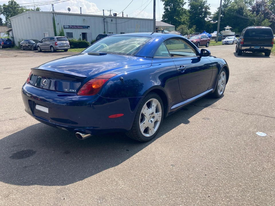 2004 Lexus SC430 - Image 9 of 31