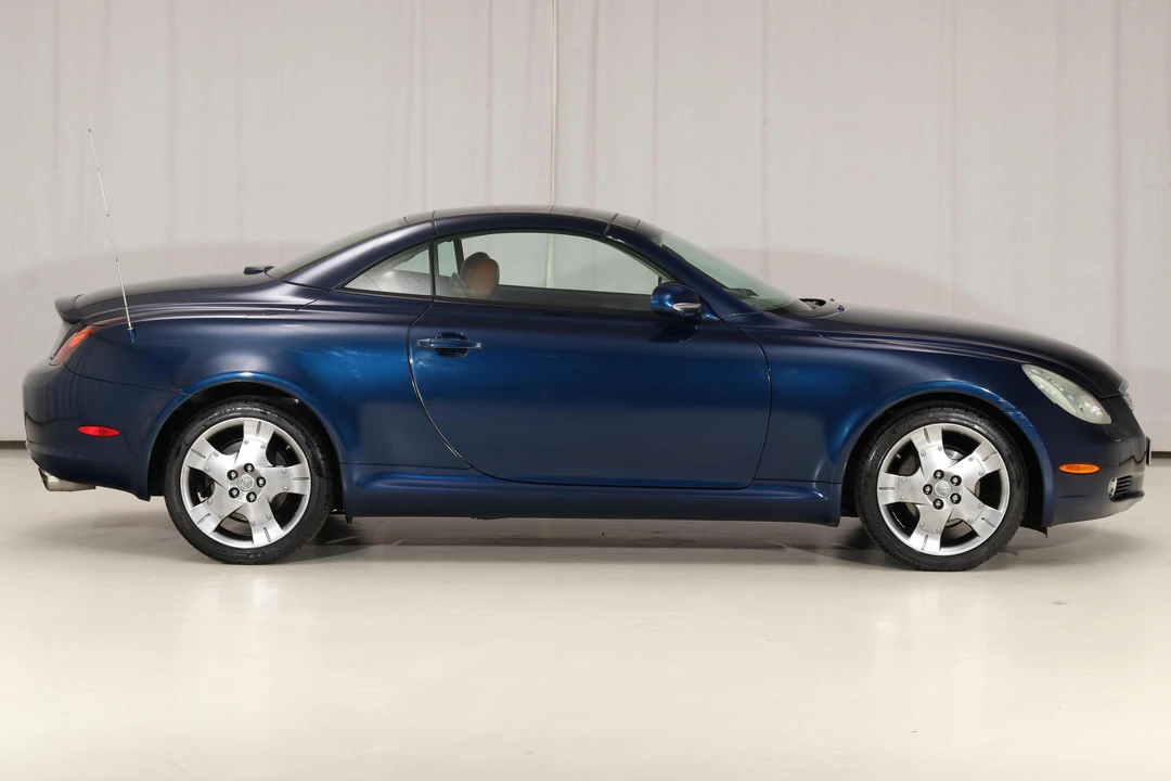 2004 Lexus SC430 - Image 8 of 20