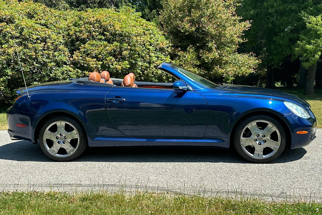 2004 Lexus SC430 - Image 3 of 20