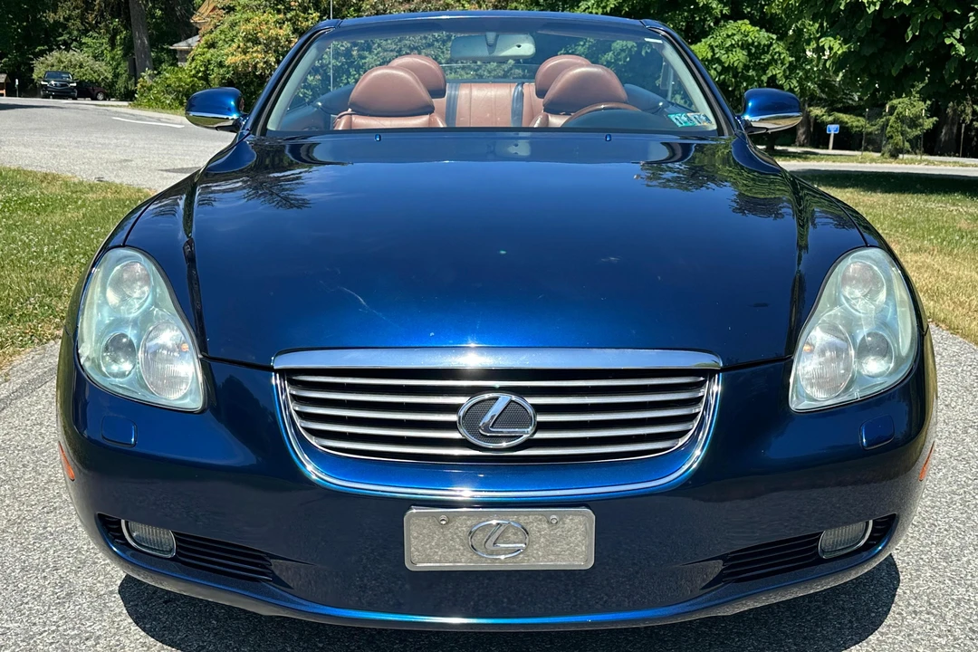 2004 Lexus SC430 - Image 2 of 20