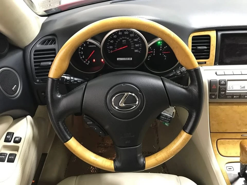 2004 Lexus SC430 - Image 8 of 14