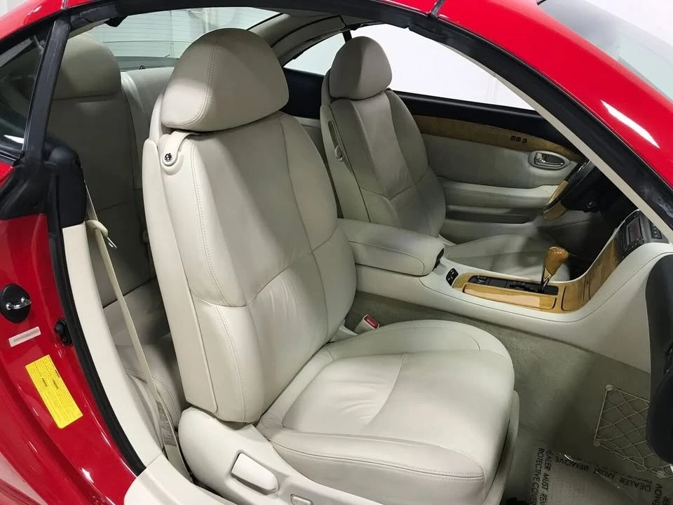 2004 Lexus SC430 - Image 12 of 14