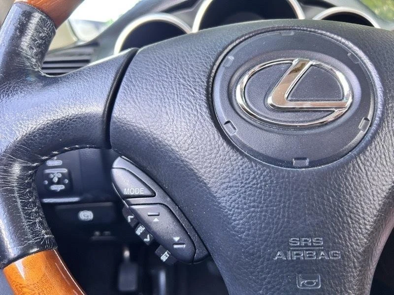 2004 Lexus SC430 - Image 14 of 20