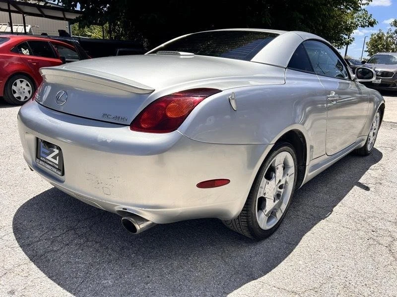 2004 Lexus SC430 - Image 10 of 20