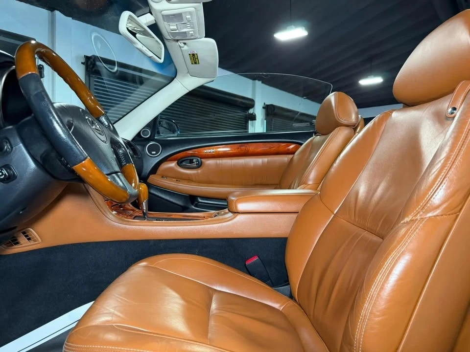 2004 Lexus SC430 - Image 10 of 12