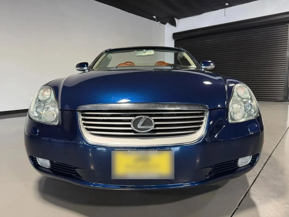 2004 Lexus SC430 - Image 2 of 12