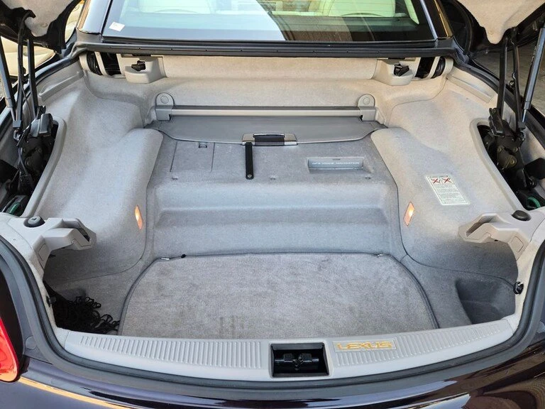 2004 Lexus SC430 - Image 11 of 12