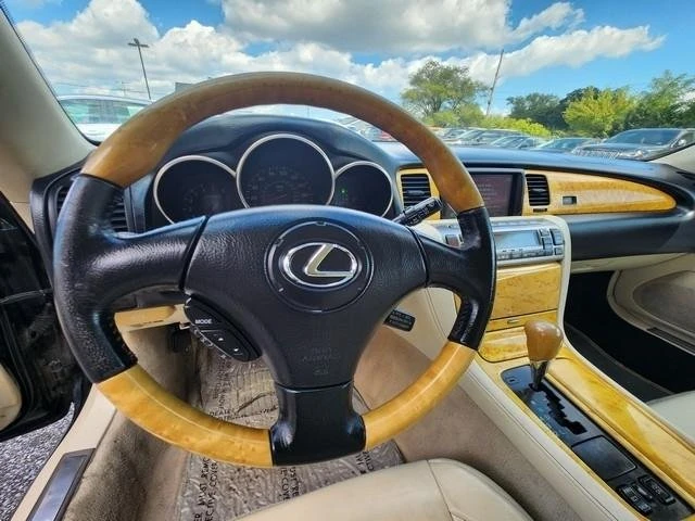 2004 Lexus SC430 - Image 12 of 20