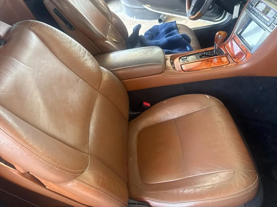 2004 Lexus SC430 - Image 11 of 12