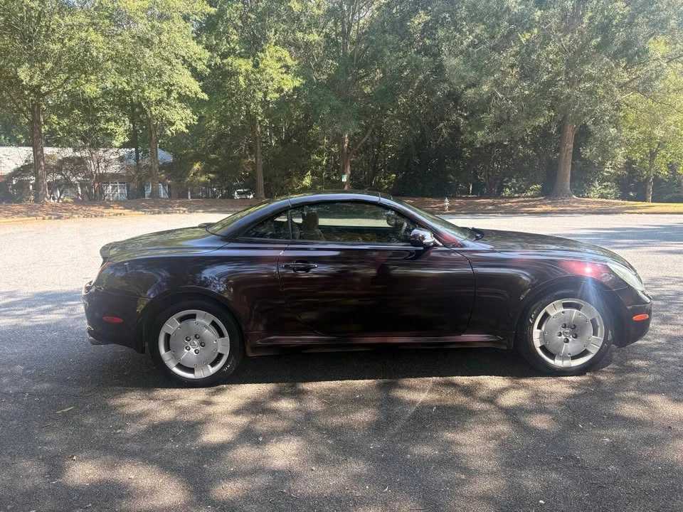 2004 Lexus SC430 - Image 2 of 20