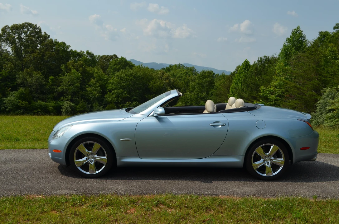 2004 Lexus SC430 - Image 6 of 31