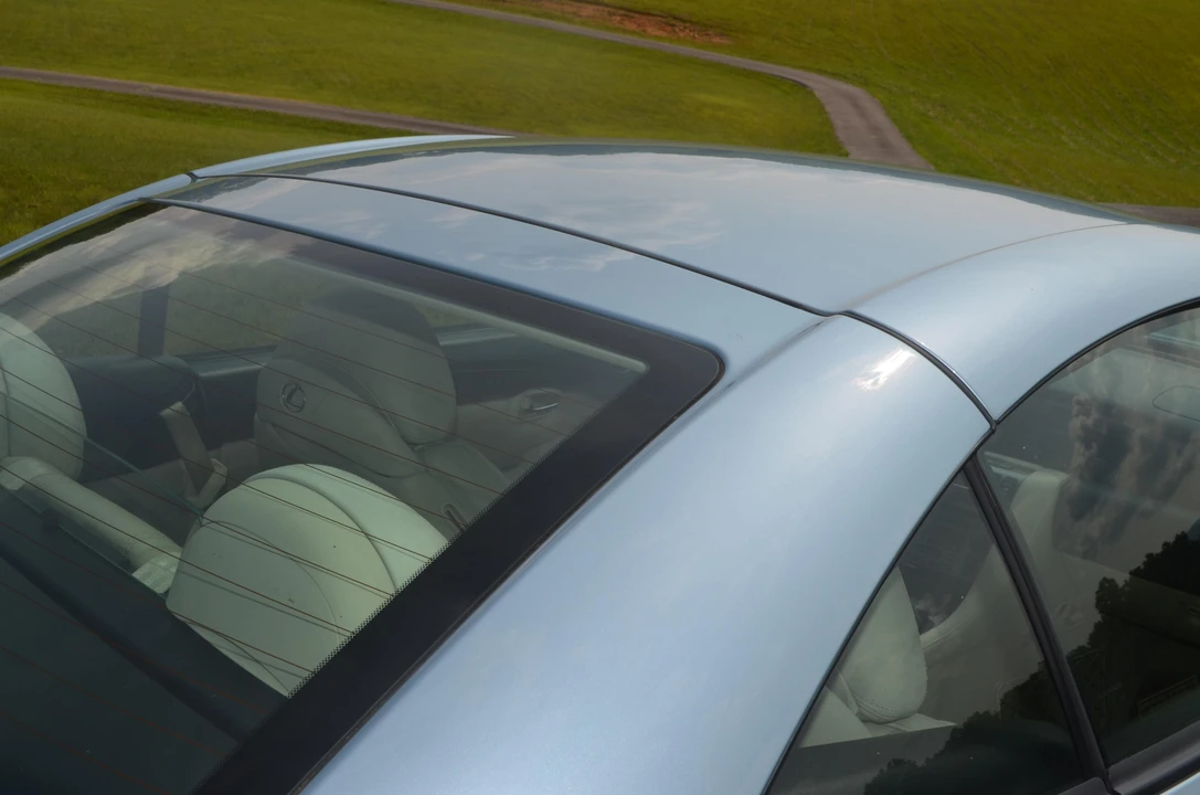 2004 Lexus SC430 - Image 27 of 31