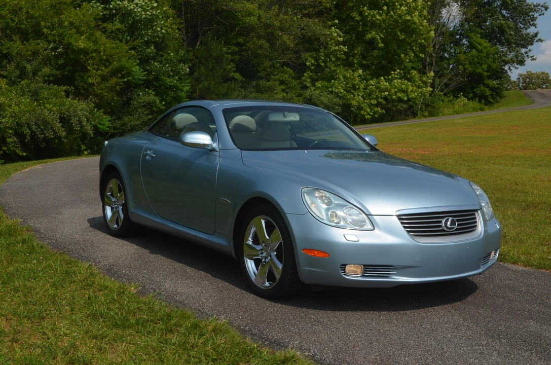 2004 Lexus SC430 - Image 19 of 31