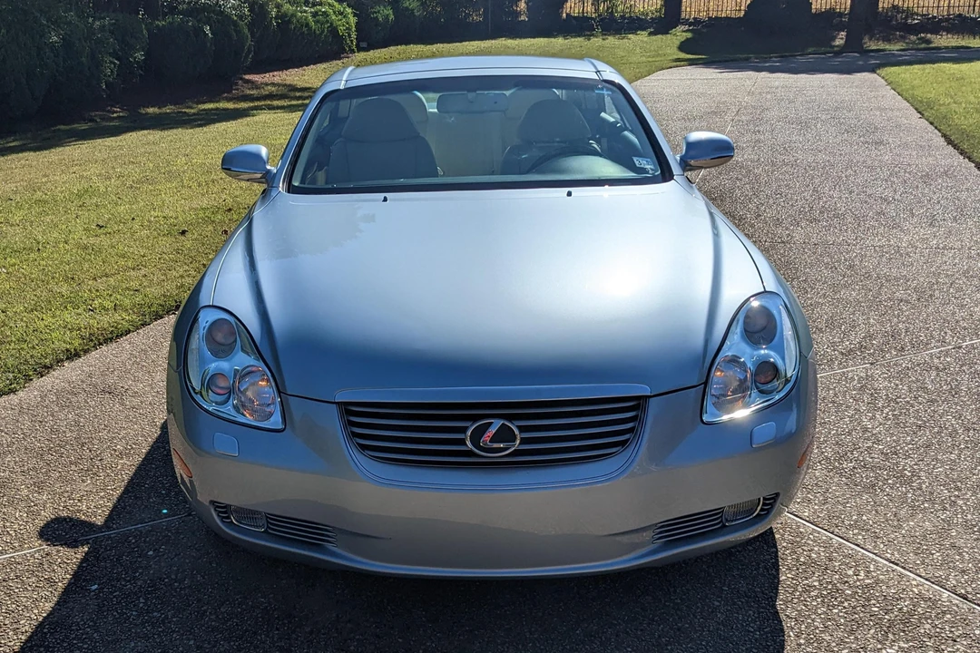 2004 Lexus SC430 - Image 3 of 31