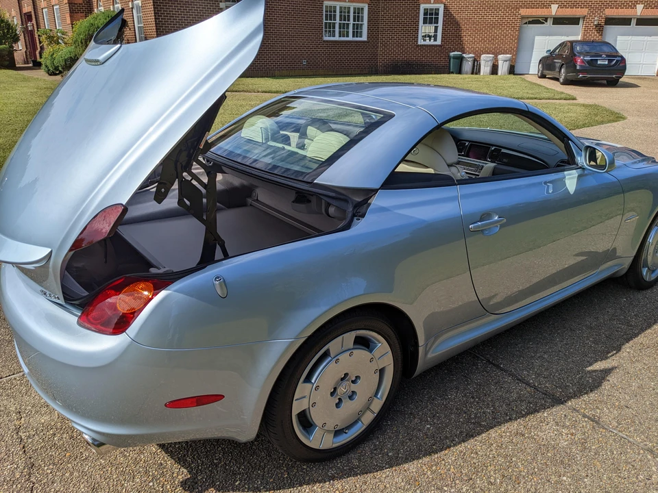 2004 Lexus SC430 - Image 28 of 31