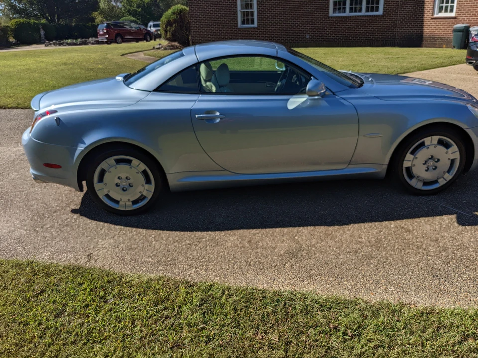 2004 Lexus SC430 - Image 23 of 31