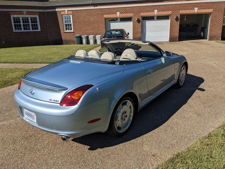 2004 Lexus SC430 - Image 13 of 31
