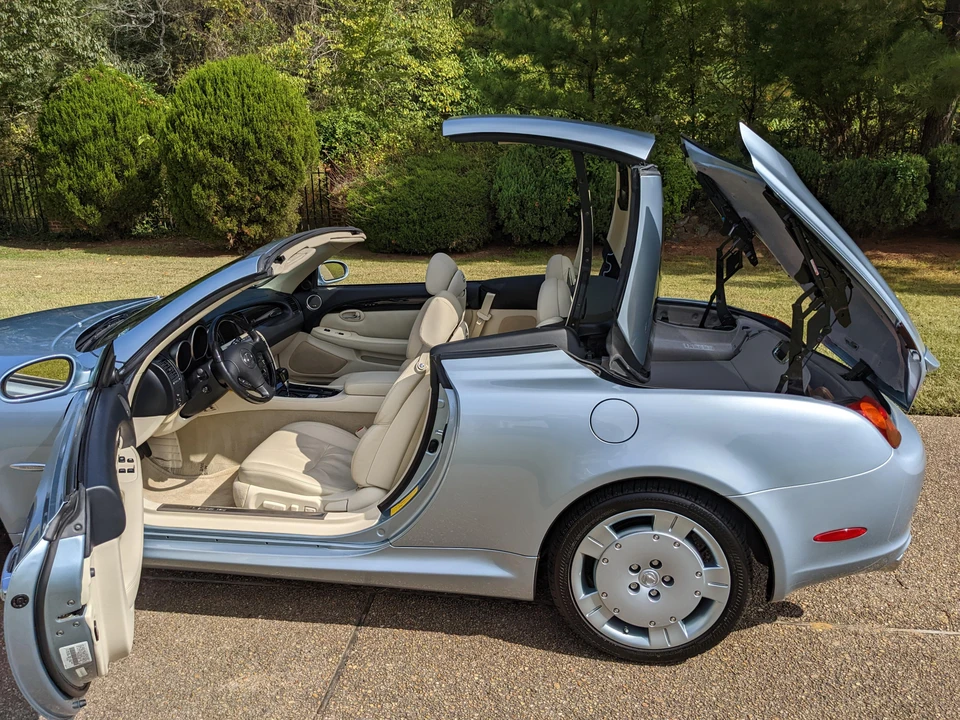 2004 Lexus SC430 - Image 26 of 31