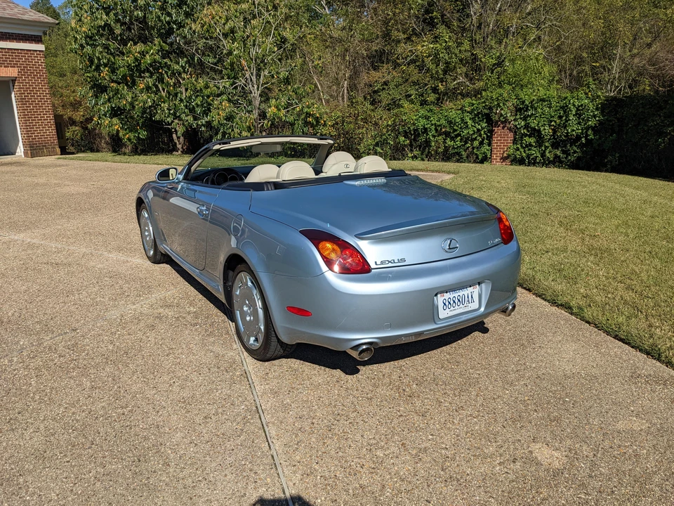 2004 Lexus SC430 - Image 12 of 31
