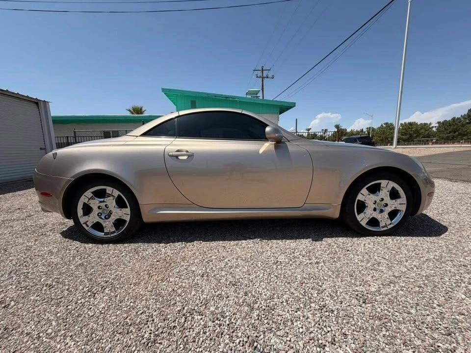 2004 Lexus SC430 - Image 4 of 20