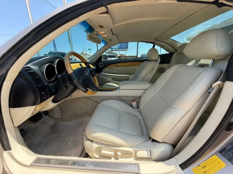 2004 Lexus SC430 - Image 14 of 20
