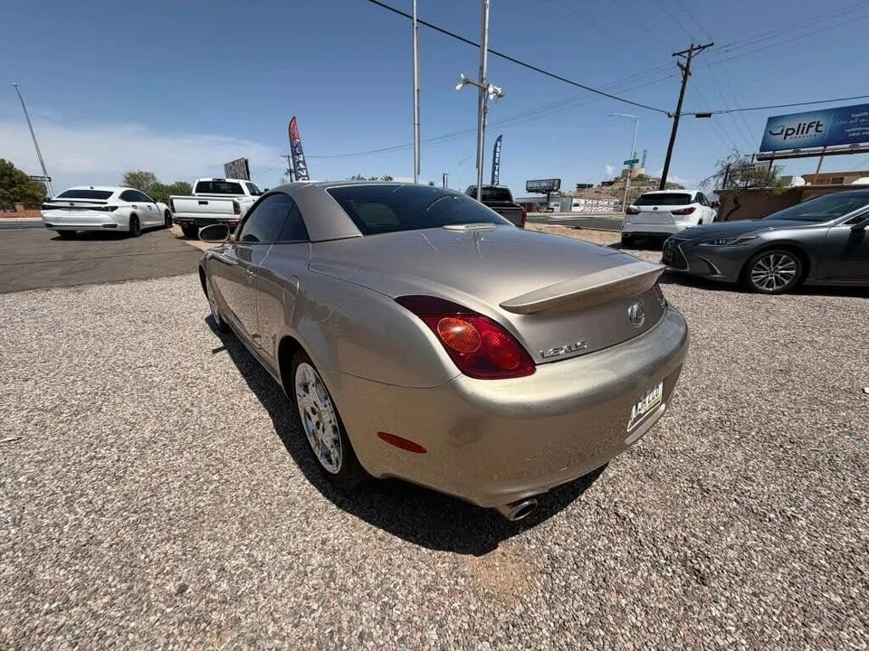 2004 Lexus SC430 - Image 11 of 20