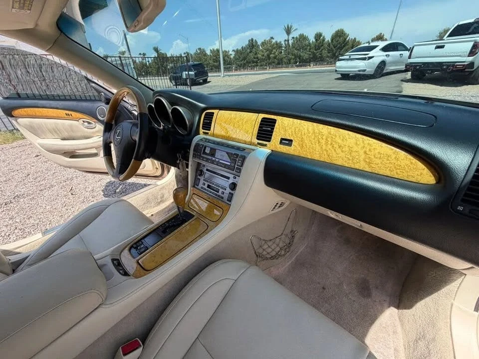 2004 Lexus SC430 - Image 19 of 20