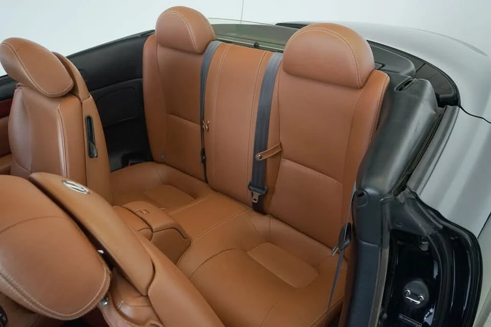 2004 Lexus SC430 - Image 12 of 20