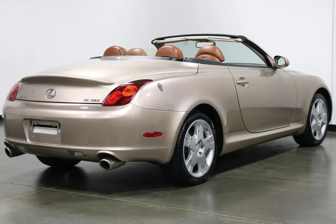 2004 Lexus SC430 - Image 9 of 12